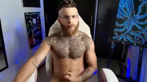 vickingcock7 online show from 05/20/26, 08:31