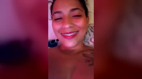 Vicky  online show from 06/25/26, 04:23