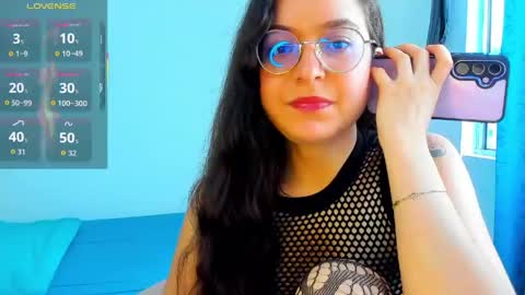 Vicky online show from 04/28/26, 10:26