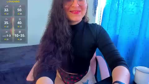 Snapshot of vicky_cristinax chatting on 07/06/26, 09:39 Vicky online show from 07/06/26, 09:39