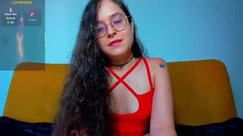 Snapshot of vicky_cristinax chatting on 07/21/26, 10:34 Vicky online show from 07/21/26, 10:34