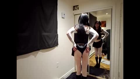 vicky_crossdresser online show from 10/20/25, 12:55