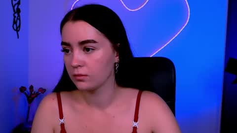 vicky_kim online show from 07/27/26, 07:21
