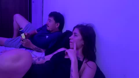 Samy y tomy online show from 11/11/25, 01:05