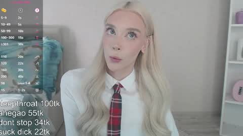 Snapshot of vickyfuckingdoll chatting on 04/02/26, 03:37 vickyfuckingdoll online show from 04/02/26, 03:37