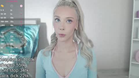 Snapshot of vickyfuckingdoll chatting on 04/12/26, 02:49 vickyfuckingdoll online show from 04/12/26, 02:49