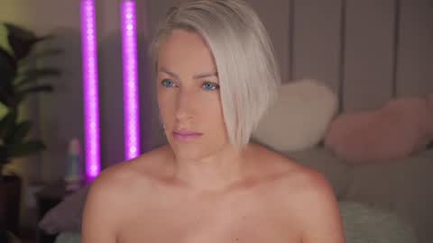 vickysecret96 online show from 07/05/26, 05:53