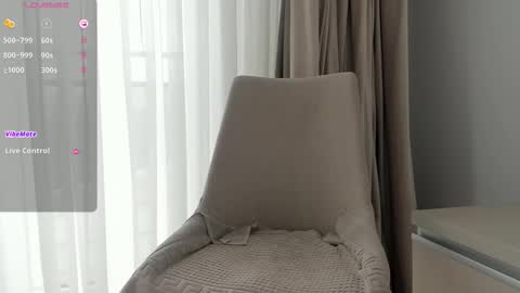 Snapshot of vickystonee chatting on 03/22/26, 10:40 Victoria online show from 03/22/26, 10:40