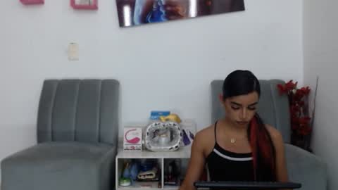 vickyxdany online show from 01/27/25, 05:58