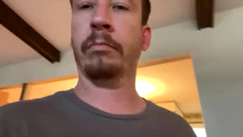 vicrobertson595 online show from 11/06/25, 06:31