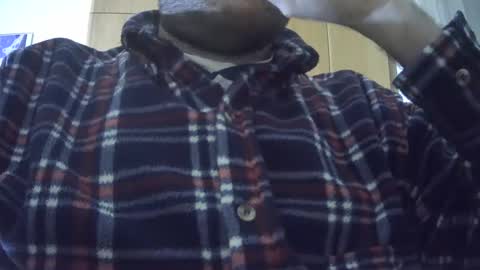 Snapshot of victorhume chatting on 02/19/25, 11:25 VictorHume online show from 02/19/25, 11:25