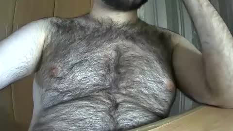 Snapshot of victorhume chatting on 10/26/25, 11:42 VictorHume online show from 10/26/25, 11:42