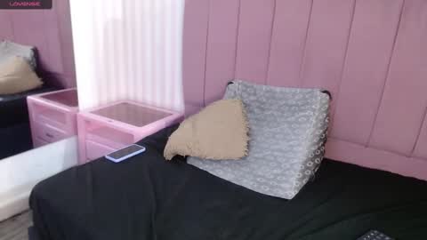 Snapshot of victoria017 chatting on 03/02/25, 06:48 Victoria online show from 03/02/25, 06:48