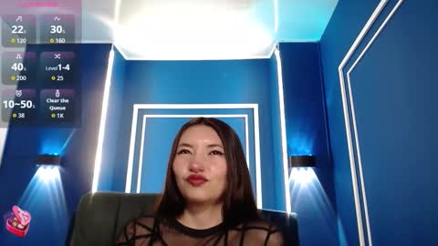 Snapshot of victoria017 chatting on 09/11/25, 03:28 Victoria online show from 09/11/25, 03:28