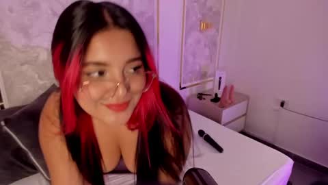 Victoria online show from 09/24/25, 07:06