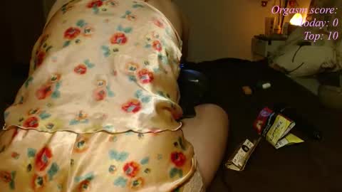 Snapshot of victoria97 chatting on 12/02/25, 07:42 Victoria97 online show from 12/02/25, 07:42