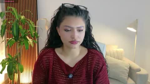 Snapshot of victoria___moon chatting on 07/16/26, 02:12 victoria online show from 07/16/26, 02:12