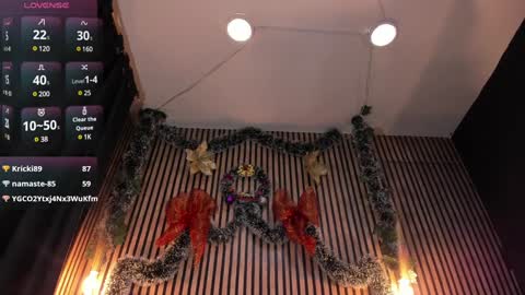 victorira online show from 12/13/24, 12:42