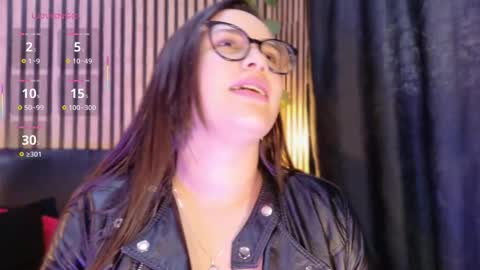 victorira online show from 10/13/25, 06:08