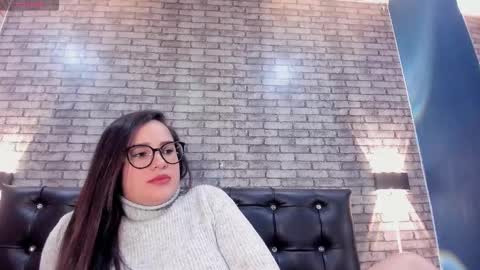 victorira online show from 11/13/25, 07:13