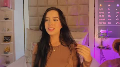 Snapshot of victoria_adaams1 chatting on 02/25/25, 07:03 Victoria valentina  online show from 02/25/25, 07:03