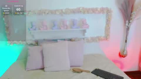 victoria_cherry_ online show from 10/06/25, 11:40