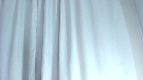 Snapshot of victoria_cooper3 chatting on 09/30/25, 11:37 valentina online show from 09/30/25, 11:37
