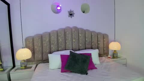 valentina online show from 02/14/26, 12:02