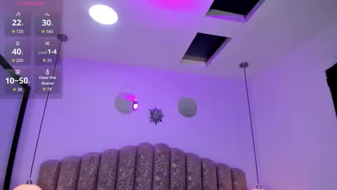 valentina online show from 02/26/26, 12:04