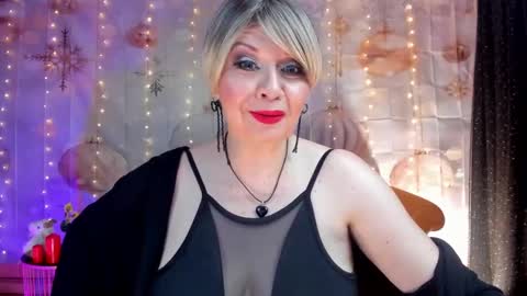 diorvictoria9 online show from 01/23/25, 05:10