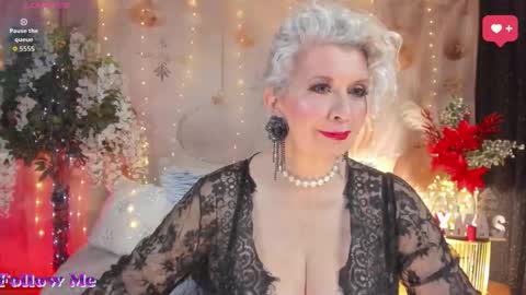 diorvictoria9 online show from 01/05/26, 08:56