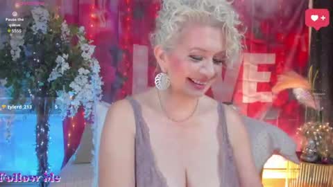 Snapshot of victoria_dior chatting on 06/26/26, 04:55 diorvictoria9 online show from 06/26/26, 04:55