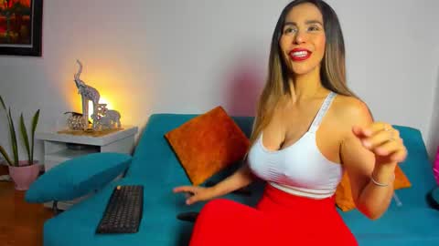 Victoria  online show from 01/10/26, 05:15