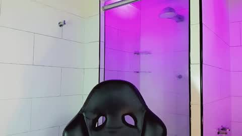 Victoria online show from 11/04/25, 07:13