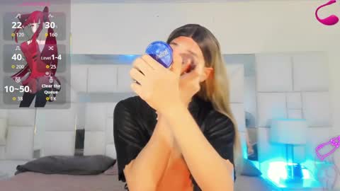 Victoria online show from 04/17/26, 07:28