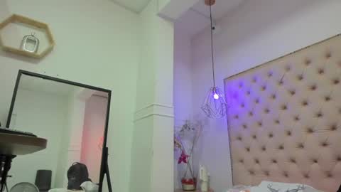 victoria_kitt online show from 07/10/26, 07:16