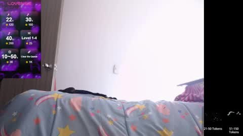 Snapshot of victoria_lehee chatting on 12/19/24, 01:51 Victoria online show from 12/19/24, 01:51