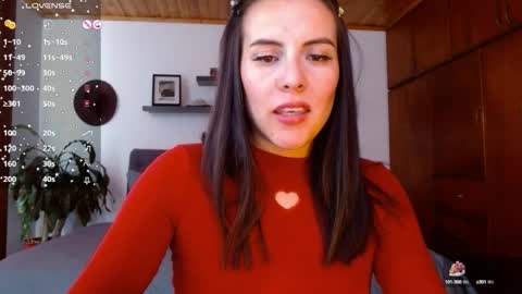 VICTORIA MARTELO online show from 10/11/25, 04:49