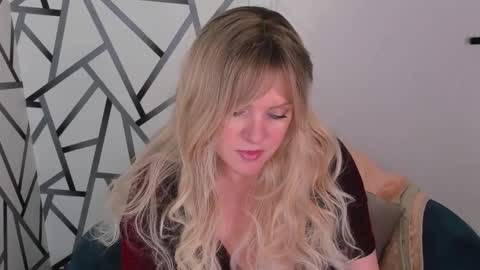 Victoria My schedule for the week 2 GMT 3am-9am TuWeThFrSa online show from 02/04/26, 01:33