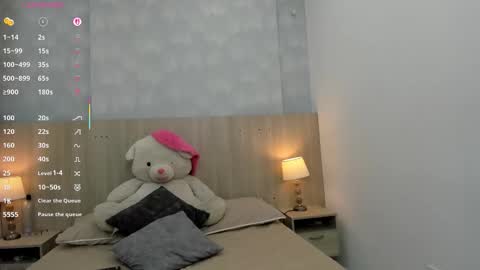 victoria_pachon online show from 02/10/26, 07:18