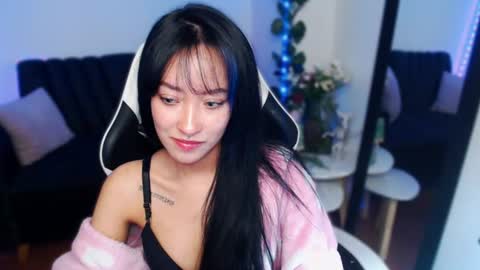 Victoria  online show from 07/03/26, 12:17