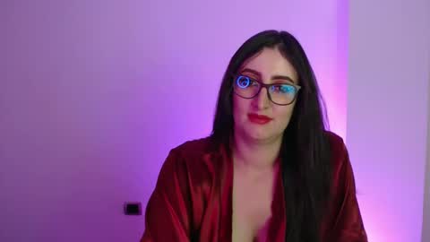 Victoria online show from 02/03/25, 07:42