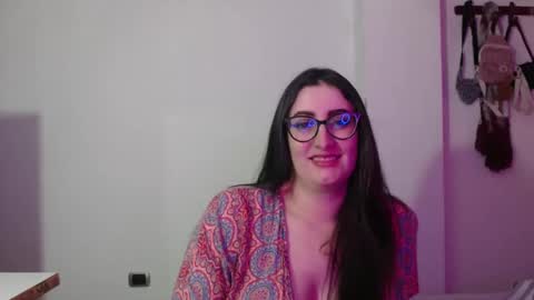 Victoria online show from 02/25/26, 09:13