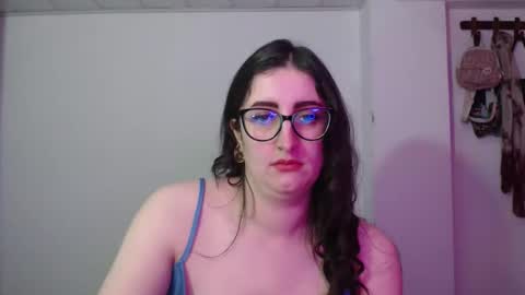 Victoria online show from 03/24/26, 08:58