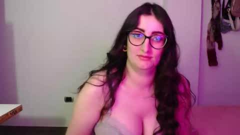 Victoria online show from 04/14/26, 09:10