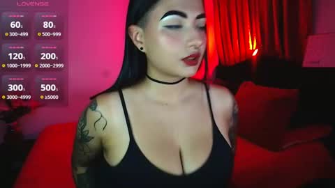Snapshot of victoria_vox chatting on 06/16/26, 01:52 Victoria online show from 06/16/26, 01:52