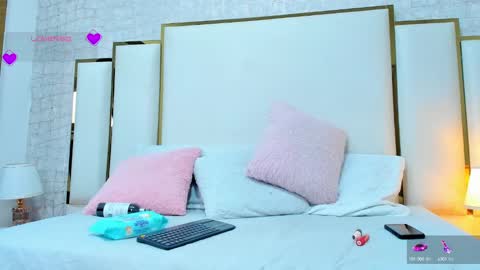 Snapshot of victoriaa_millers chatting on 03/12/25, 03:13 Victoria Sofia online show from 03/12/25, 03:13