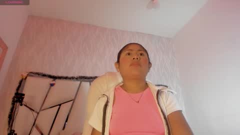 Victoria Sofia online show from 12/15/25, 07:07