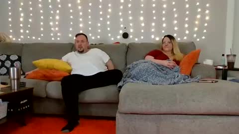 Victoria and Jesse online show from 12/25/24, 12:05