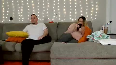 Victoria and Jesse online show from 01/13/25, 01:06